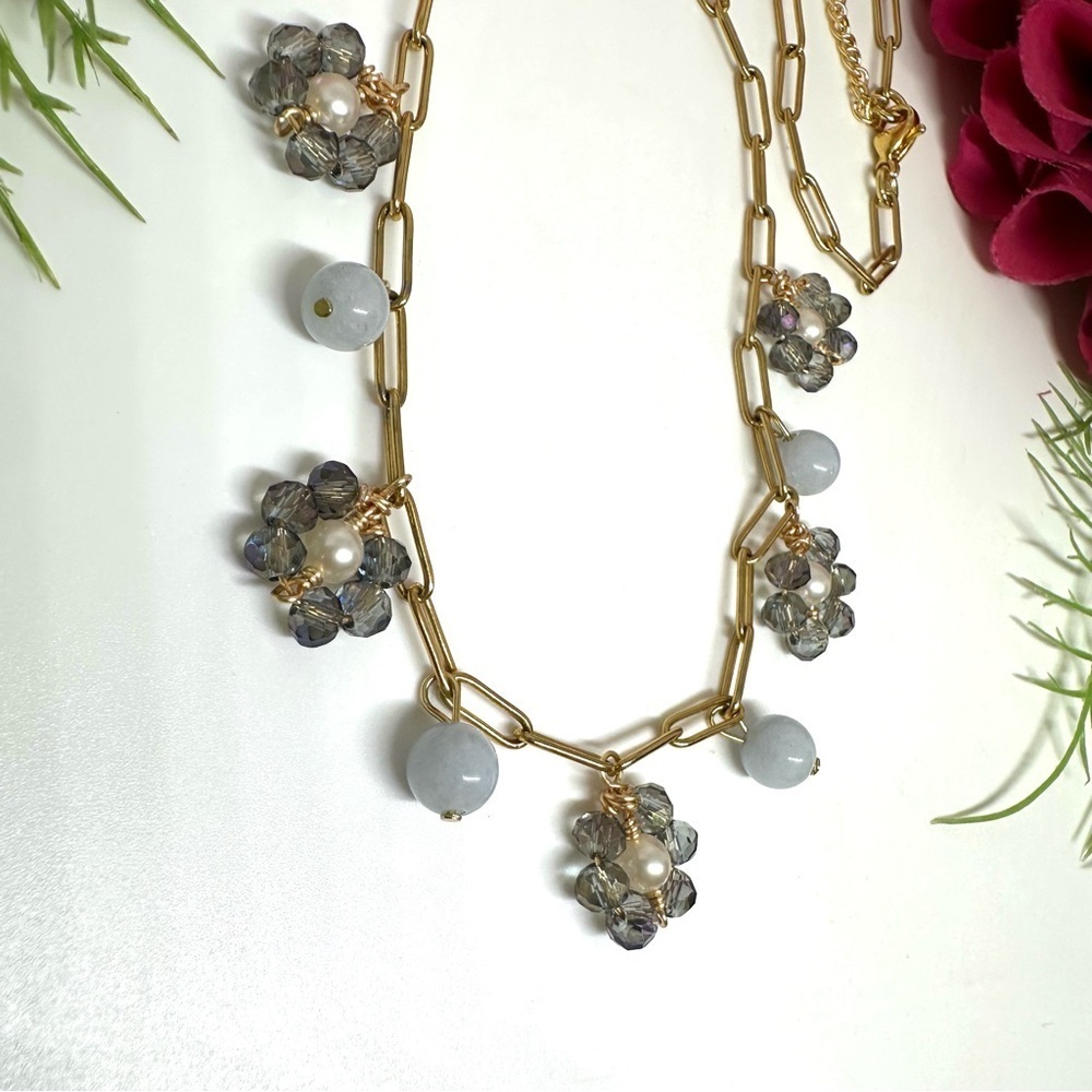 NEW⚜️Raw Aquamarine Freshwater Pearl & Crystal Flower Charm Necklace - Picture 5 of 9